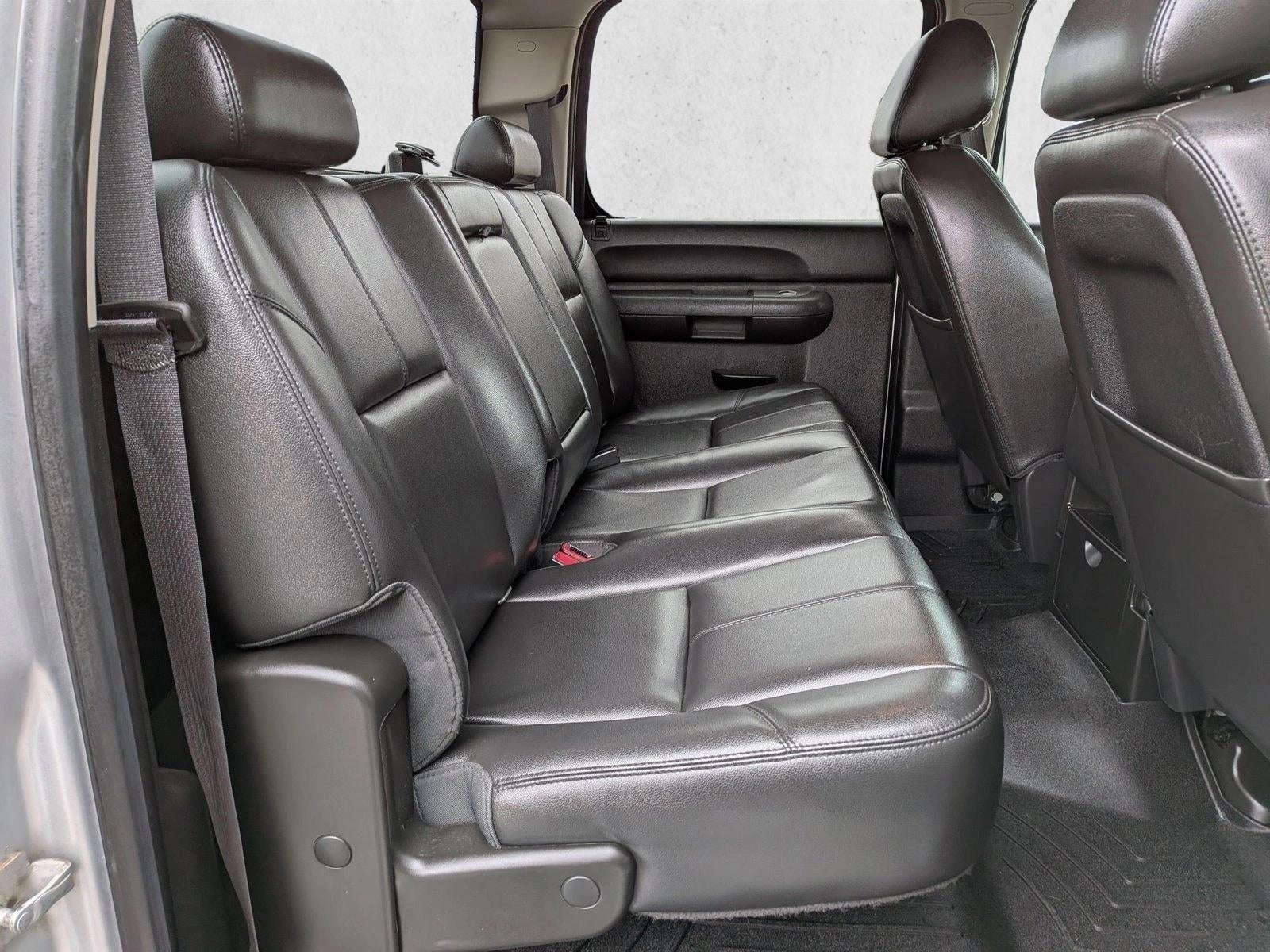 2014 Chevrolet Silverado 2500 HD Crew Cab Standard Box 4-Wheel Drive LT