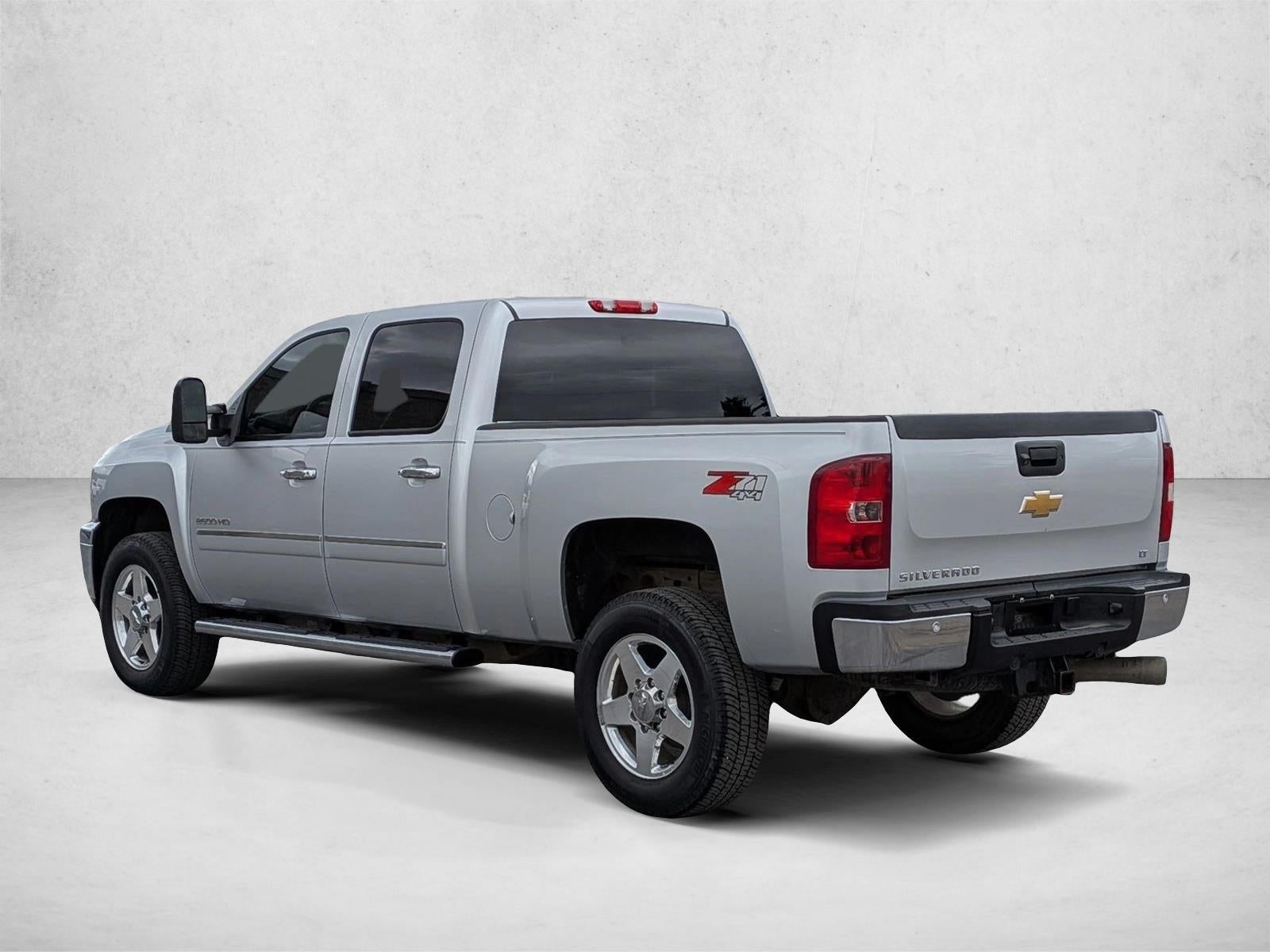 2014 Chevrolet Silverado 2500 HD Crew Cab Standard Box 4-Wheel Drive LT