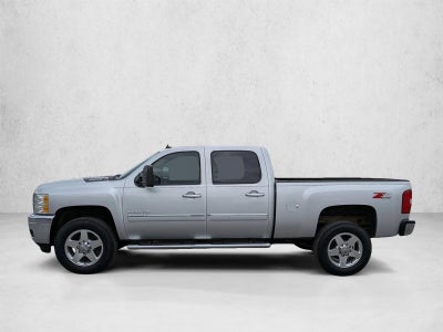 2014 Chevrolet Silverado 2500 HD Crew Cab Standard Box 4-Wheel Drive LT