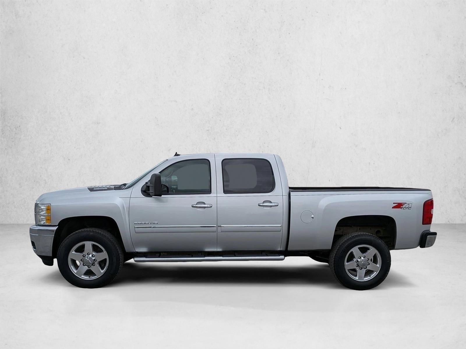 2014 Chevrolet Silverado 2500 HD Crew Cab Standard Box 4-Wheel Drive LT