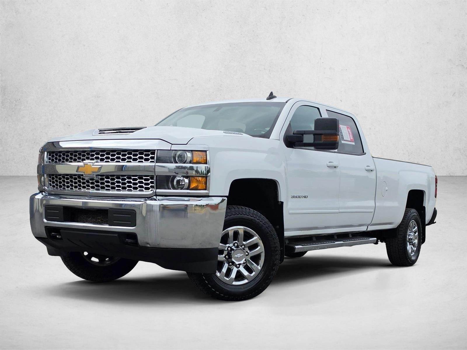 2019 Chevrolet Silverado 3500 HD Crew Cab Standard Box 4-Wheel Drive LT