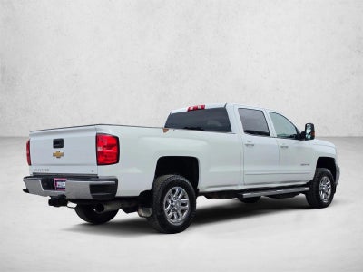 2019 Chevrolet Silverado 3500 HD Crew Cab Standard Box 4-Wheel Drive LT