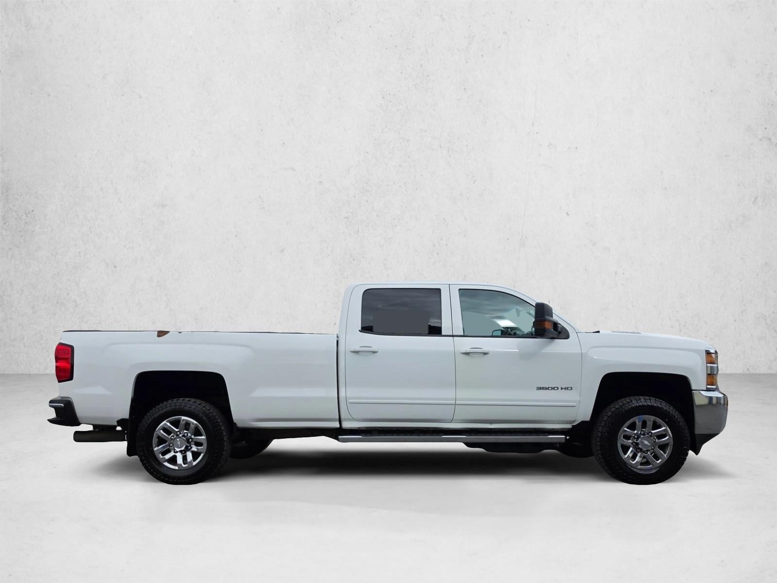 2019 Chevrolet Silverado 3500 HD Crew Cab Standard Box 4-Wheel Drive LT