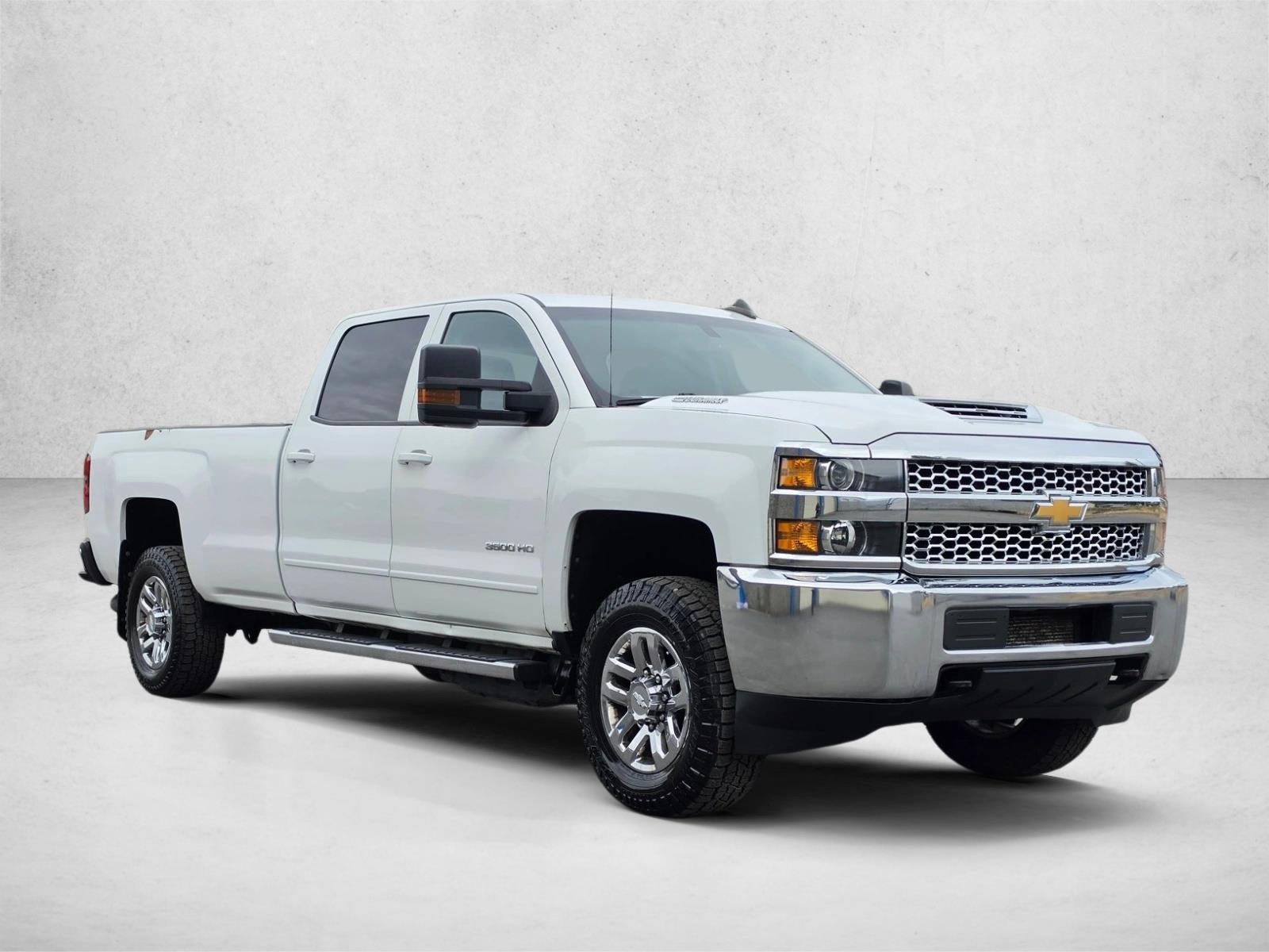 2019 Chevrolet Silverado 3500 HD Crew Cab Standard Box 4-Wheel Drive LT