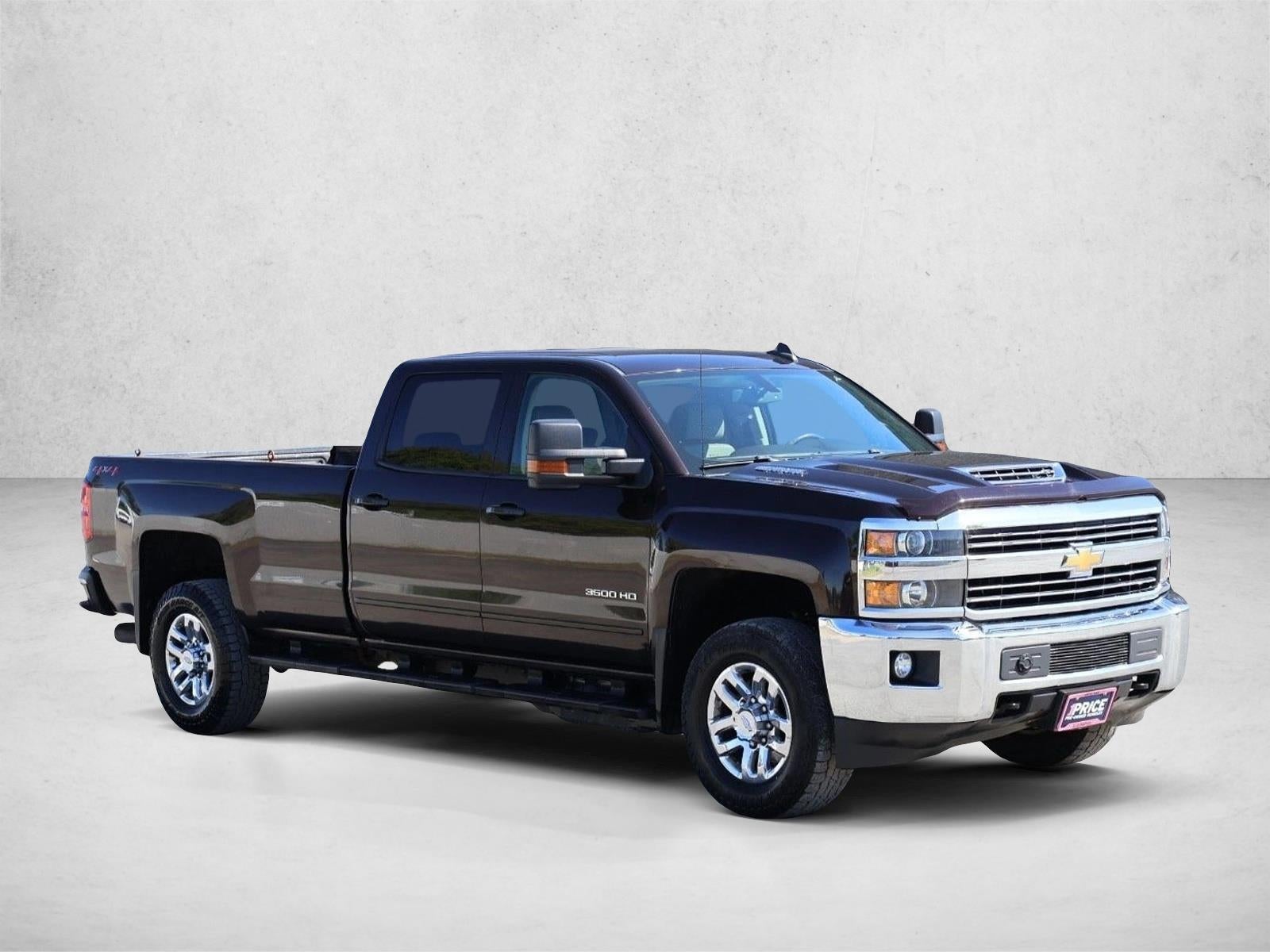 2018 Chevrolet Silverado 3500 HD Crew Cab Long Box 4-Wheel Drive LT