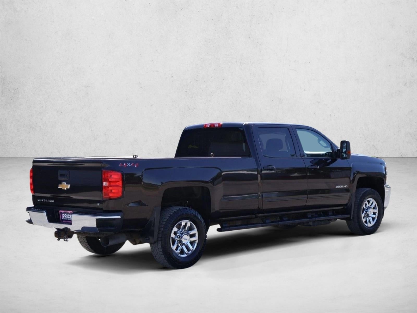 2018 Chevrolet Silverado 3500 HD Crew Cab Long Box 4-Wheel Drive LT