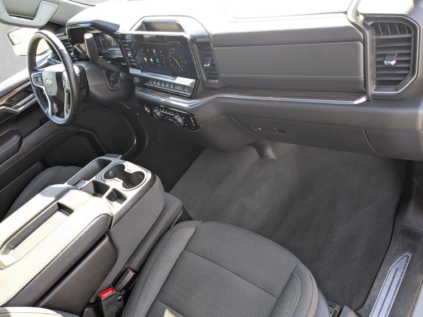 2024 Chevrolet Silverado 1500 Crew Cab Short Box 4-Wheel Drive LT 2FL