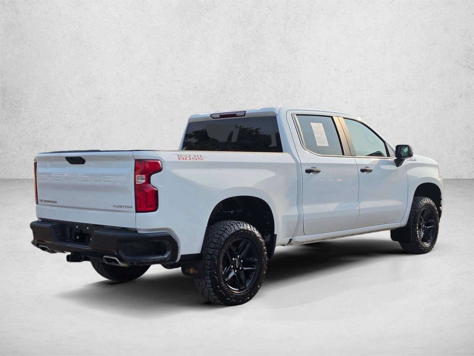 2020 Chevrolet Silverado 1500 Crew Cab Short Box 4-Wheel Drive Custom Trail Boss