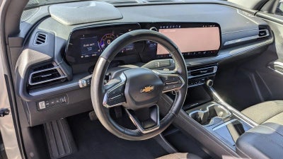 2024 Chevrolet Traverse LT w/2LT