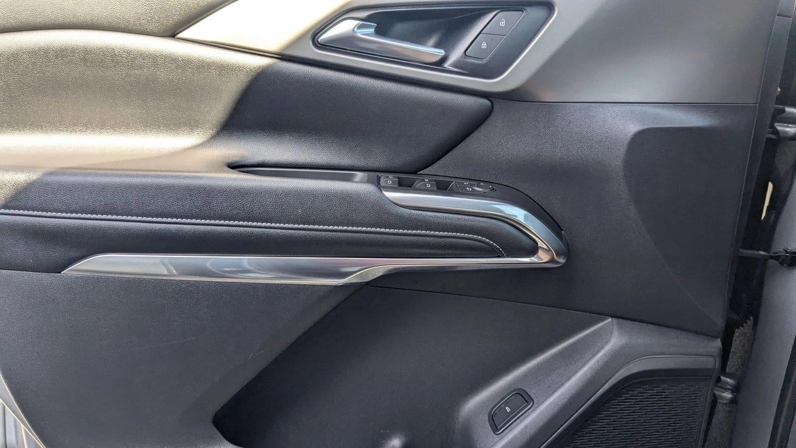 2024 Chevrolet Traverse LT w/2LT