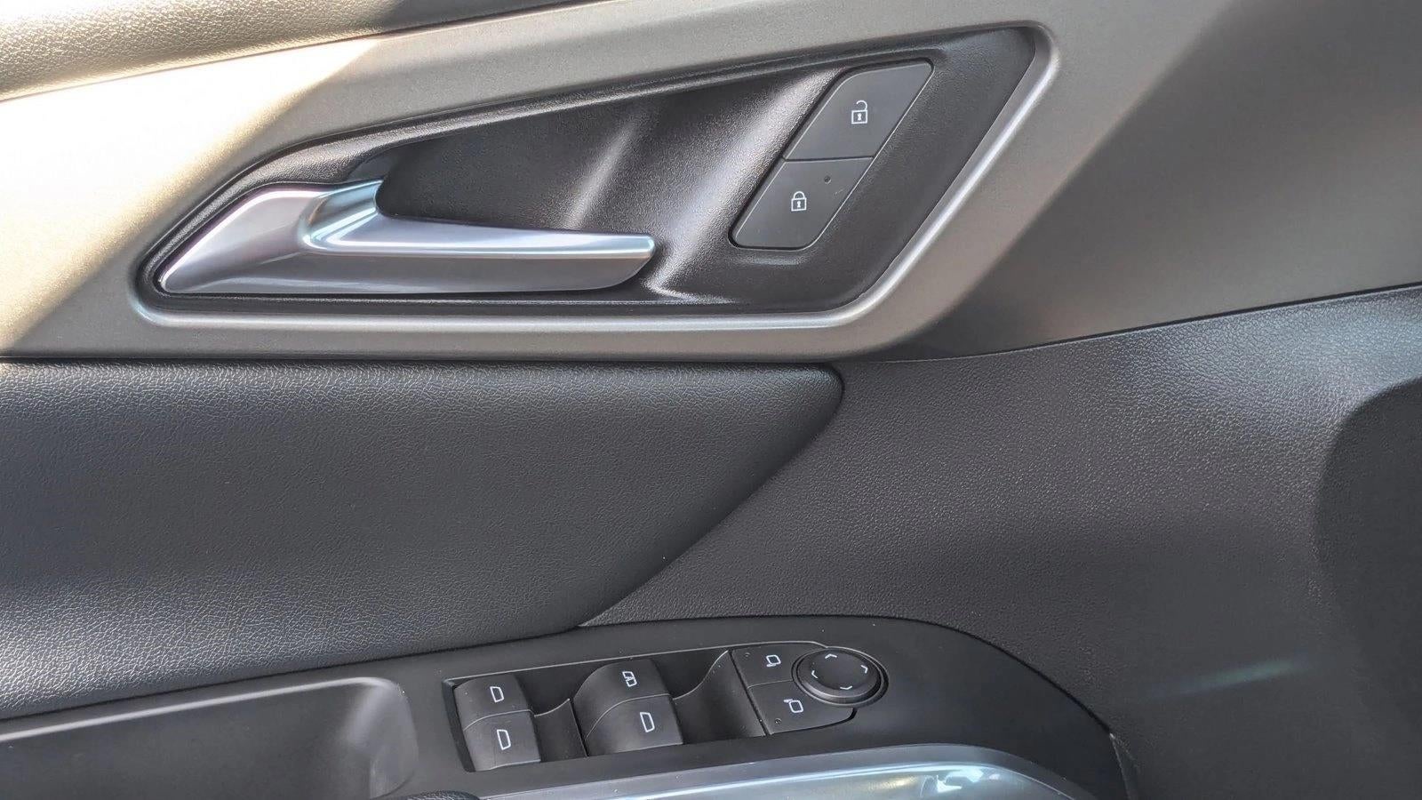 2024 Chevrolet Traverse LT w/2LT