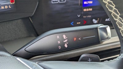 2024 Chevrolet Traverse LT w/2LT