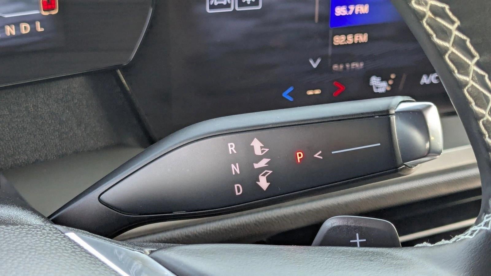 2024 Chevrolet Traverse LT w/2LT