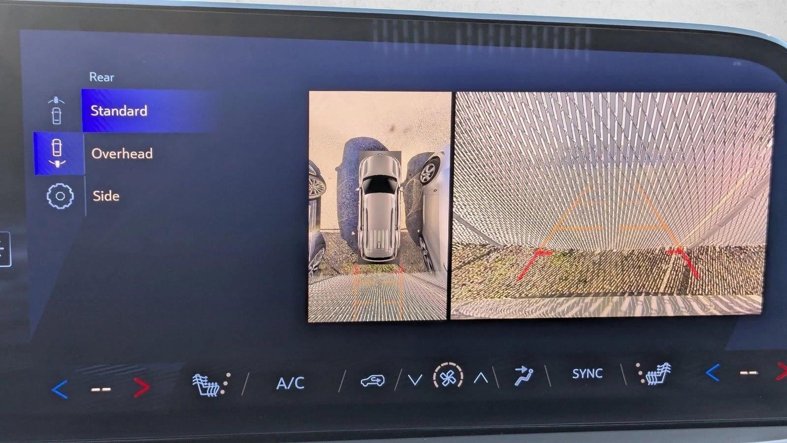 2024 Chevrolet Traverse LT w/2LT