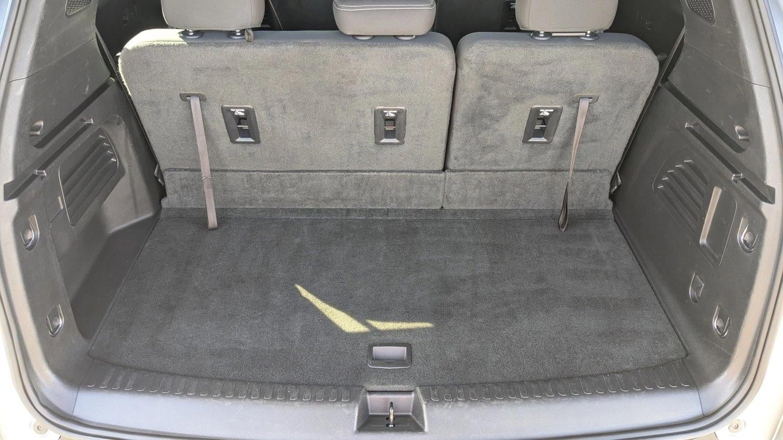 2024 Chevrolet Traverse LT w/2LT