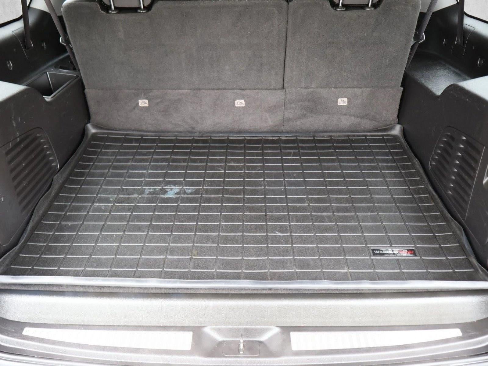 2016 Chevrolet Suburban 4WD 1500 LTZ