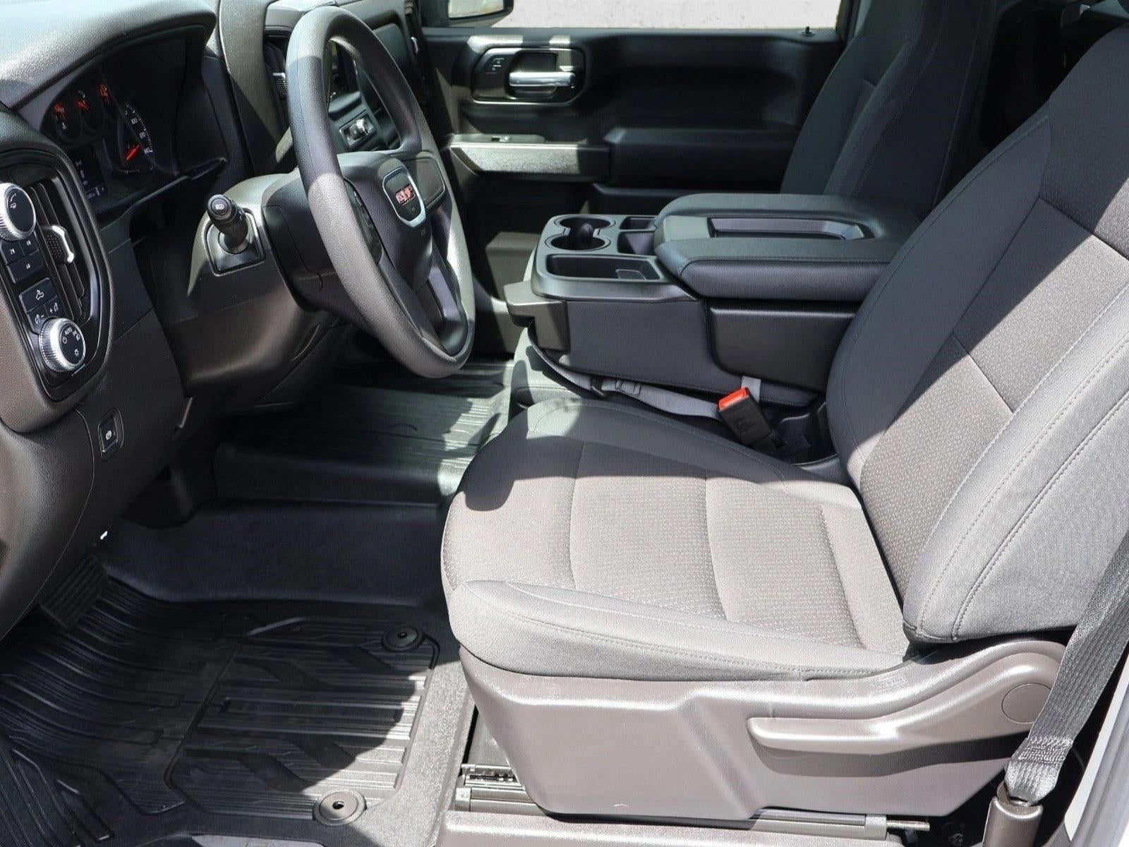 2025 GMC Sierra 2500 HD Regular Cab Long Box 4-Wheel Drive Pro