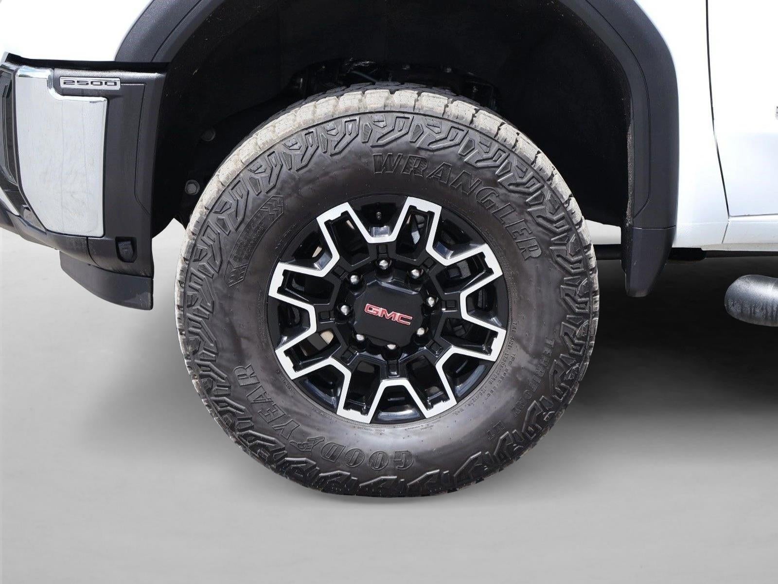 2025 GMC Sierra 2500 HD Regular Cab Long Box 4-Wheel Drive Pro