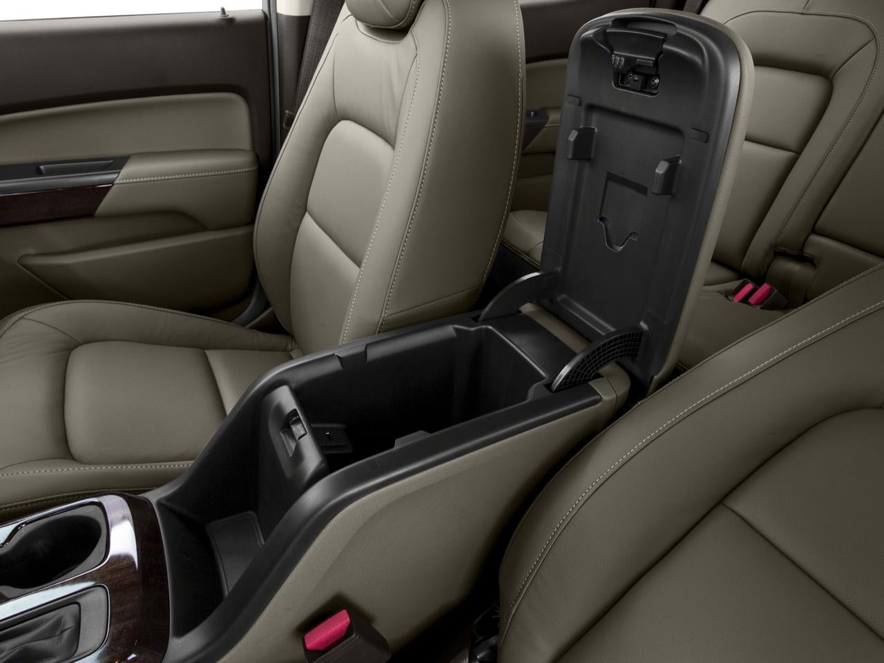 2017 GMC Canyon Crew Cab Long Box 4-Wheel Drive SLT