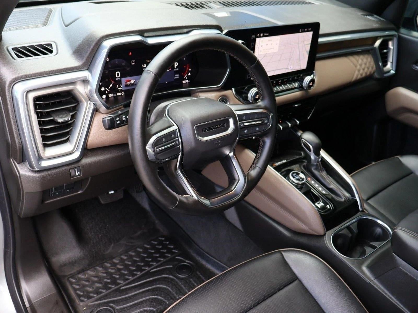 2025 GMC Canyon Crew Cab Short Box 4-Wheel Drive Denali