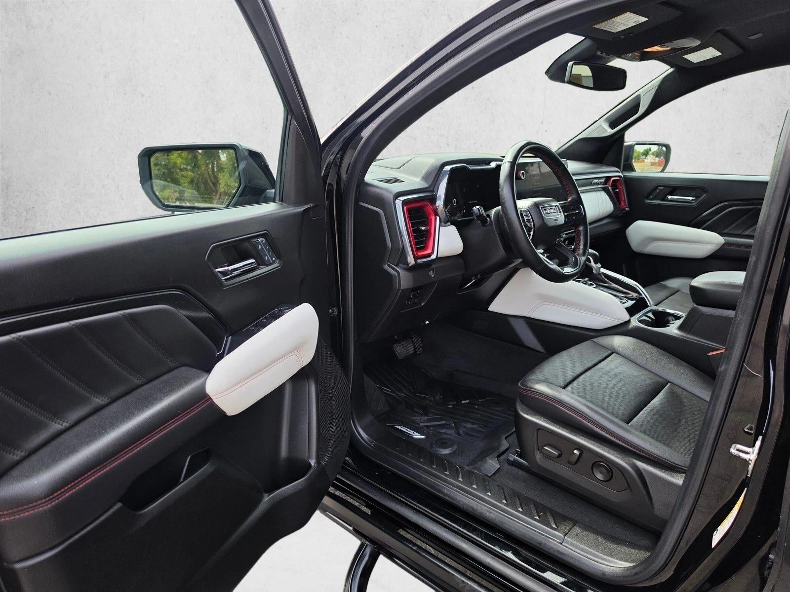 2024 GMC Canyon Crew Cab Short Box 4-Wheel Drive AT4X