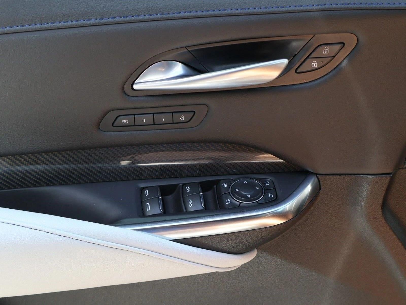 2024 Cadillac XT4 AWD 4dr Sport