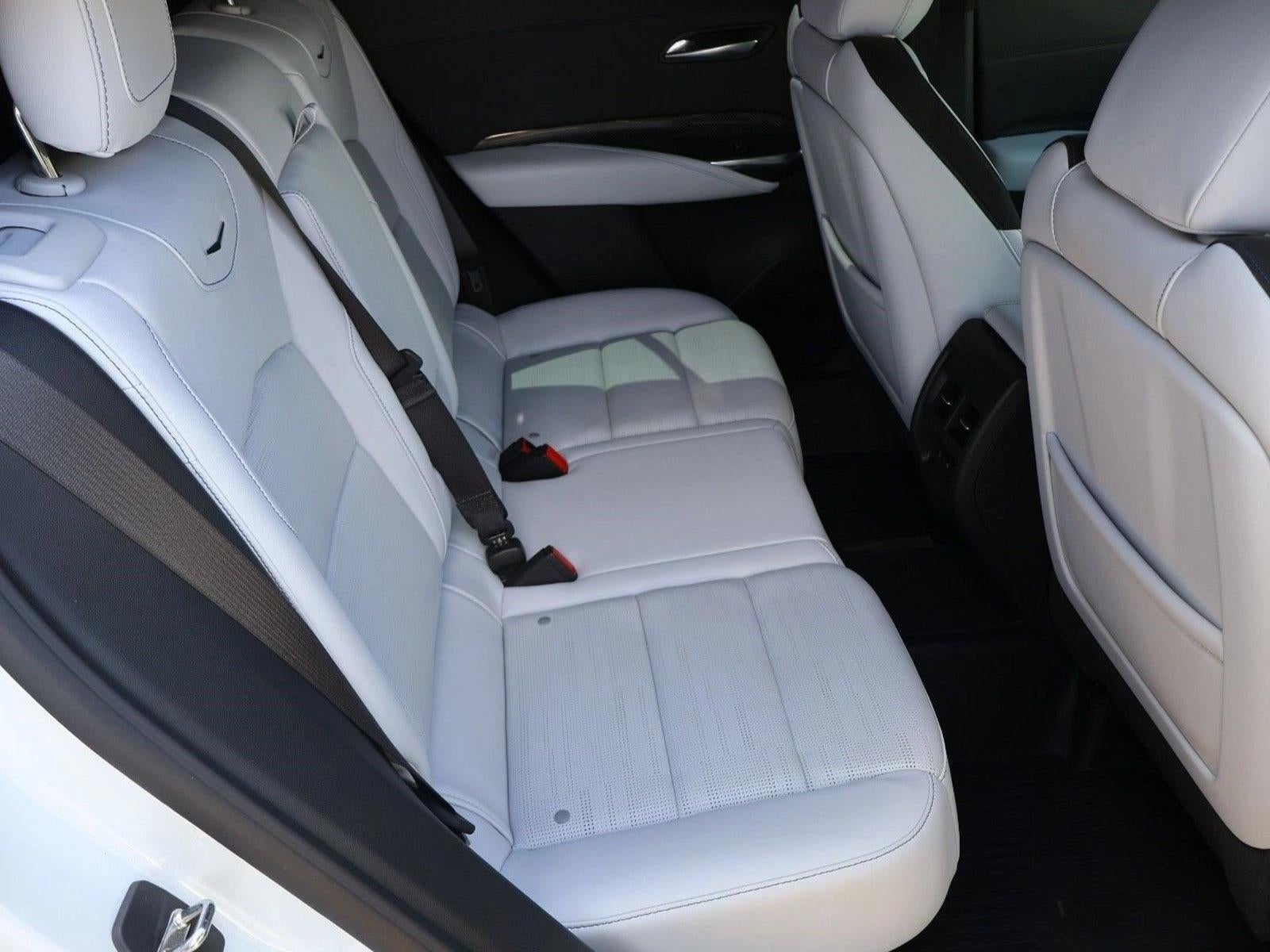 2024 Cadillac XT4 AWD 4dr Sport