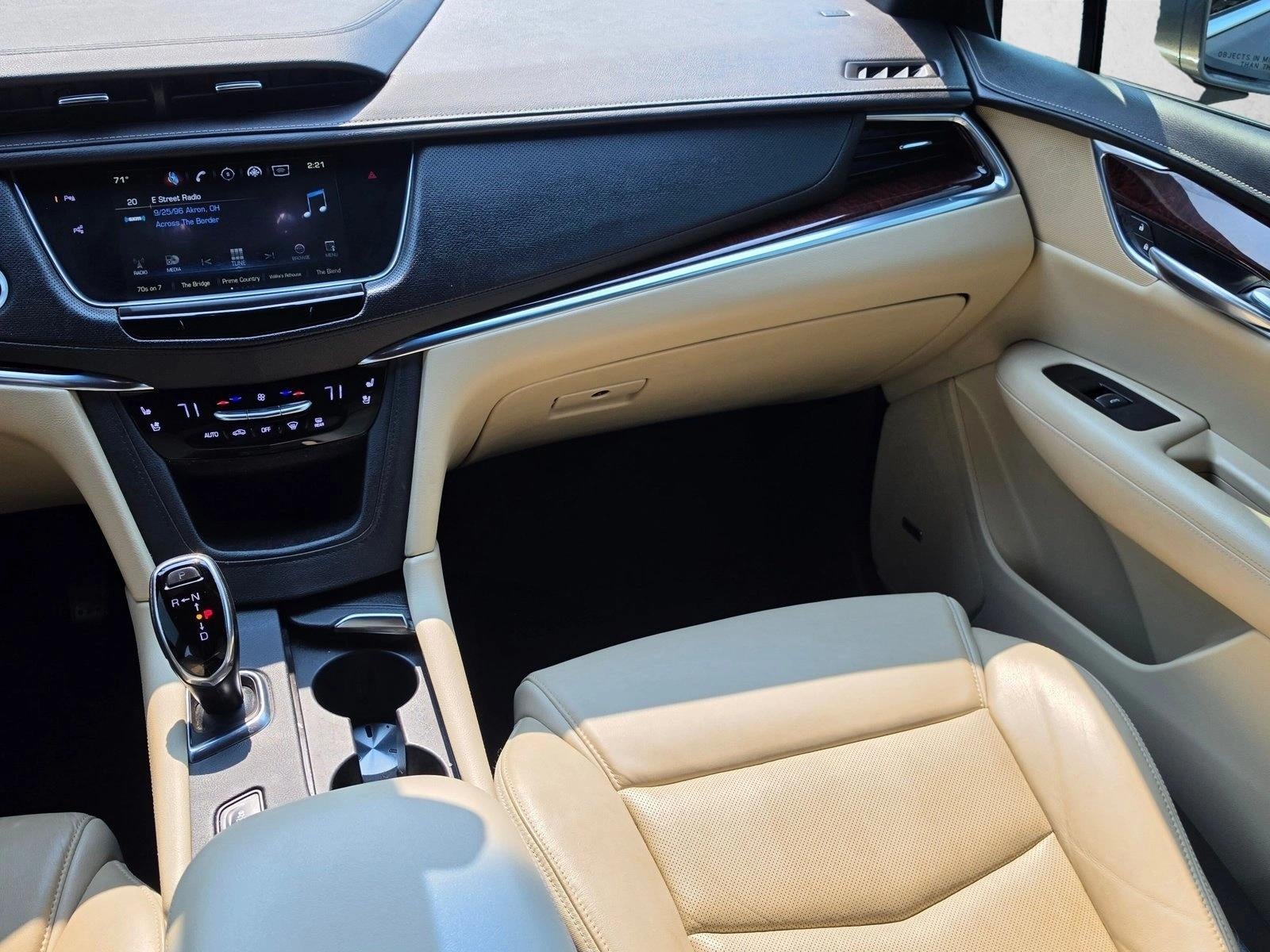 2019 Cadillac XT5 FWD 4dr Premium Luxury