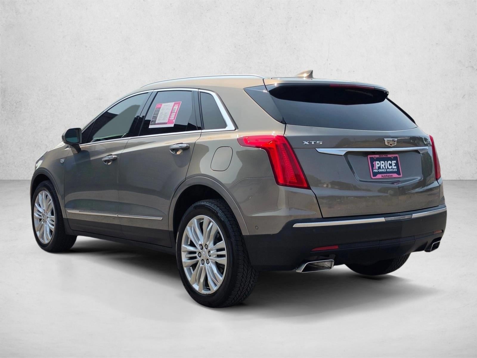 2019 Cadillac XT5 FWD 4dr Premium Luxury