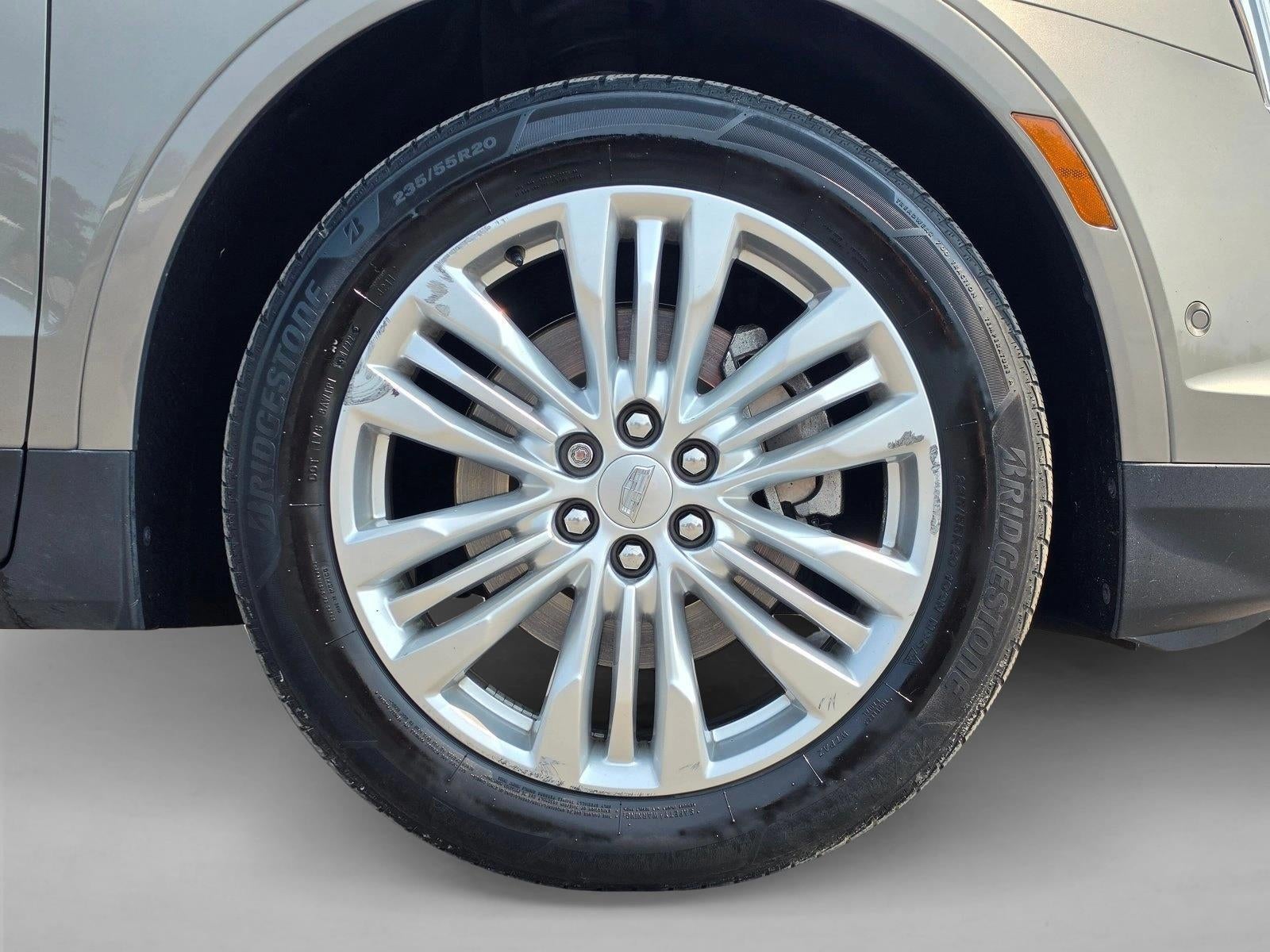 2019 Cadillac XT5 FWD 4dr Premium Luxury