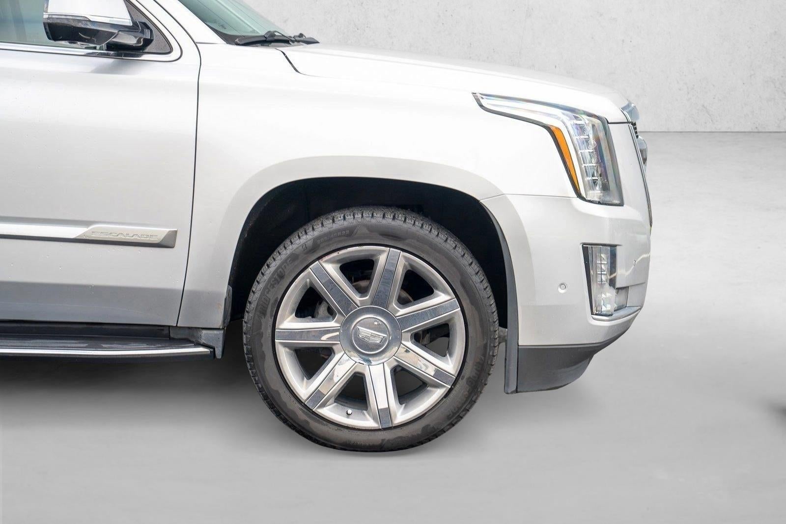 2018 Cadillac Escalade 4WD Premium Luxury