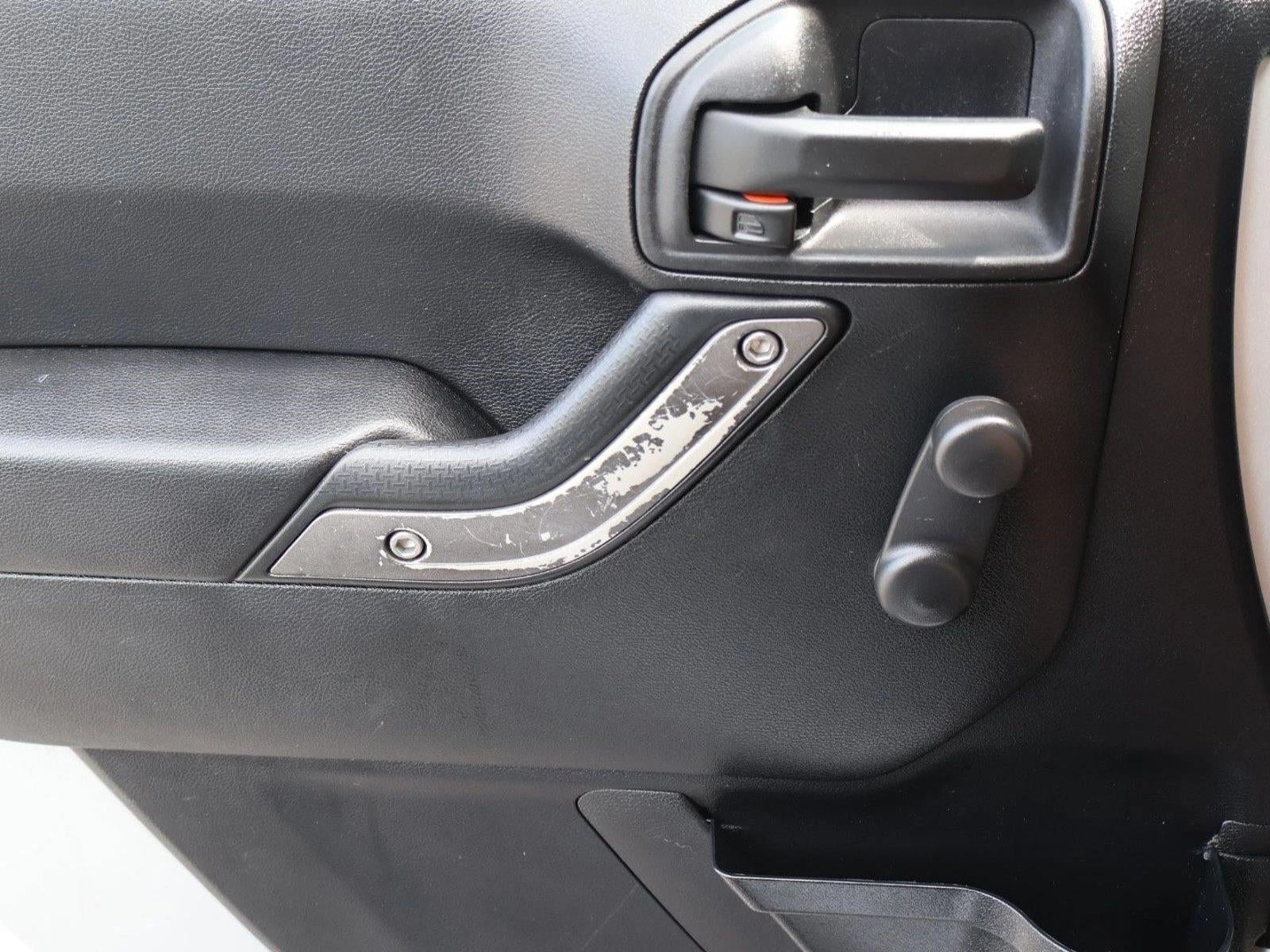 2011 Jeep Wrangler 4WD 2dr Sport