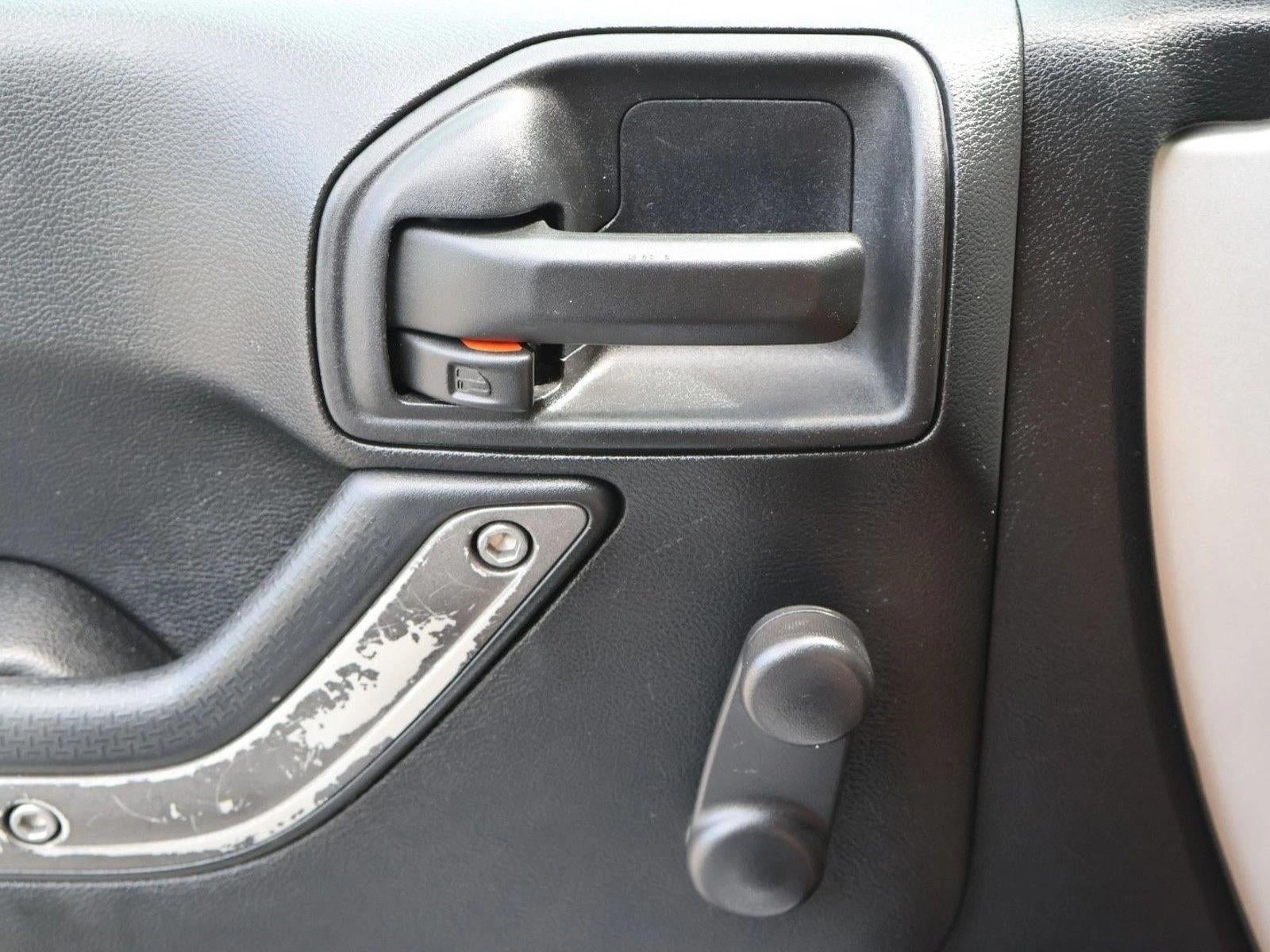 2011 Jeep Wrangler 4WD 2dr Sport