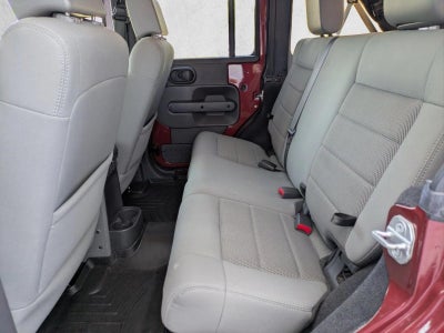 2009 Jeep Wrangler Unlimited 4WD 4dr Sahara