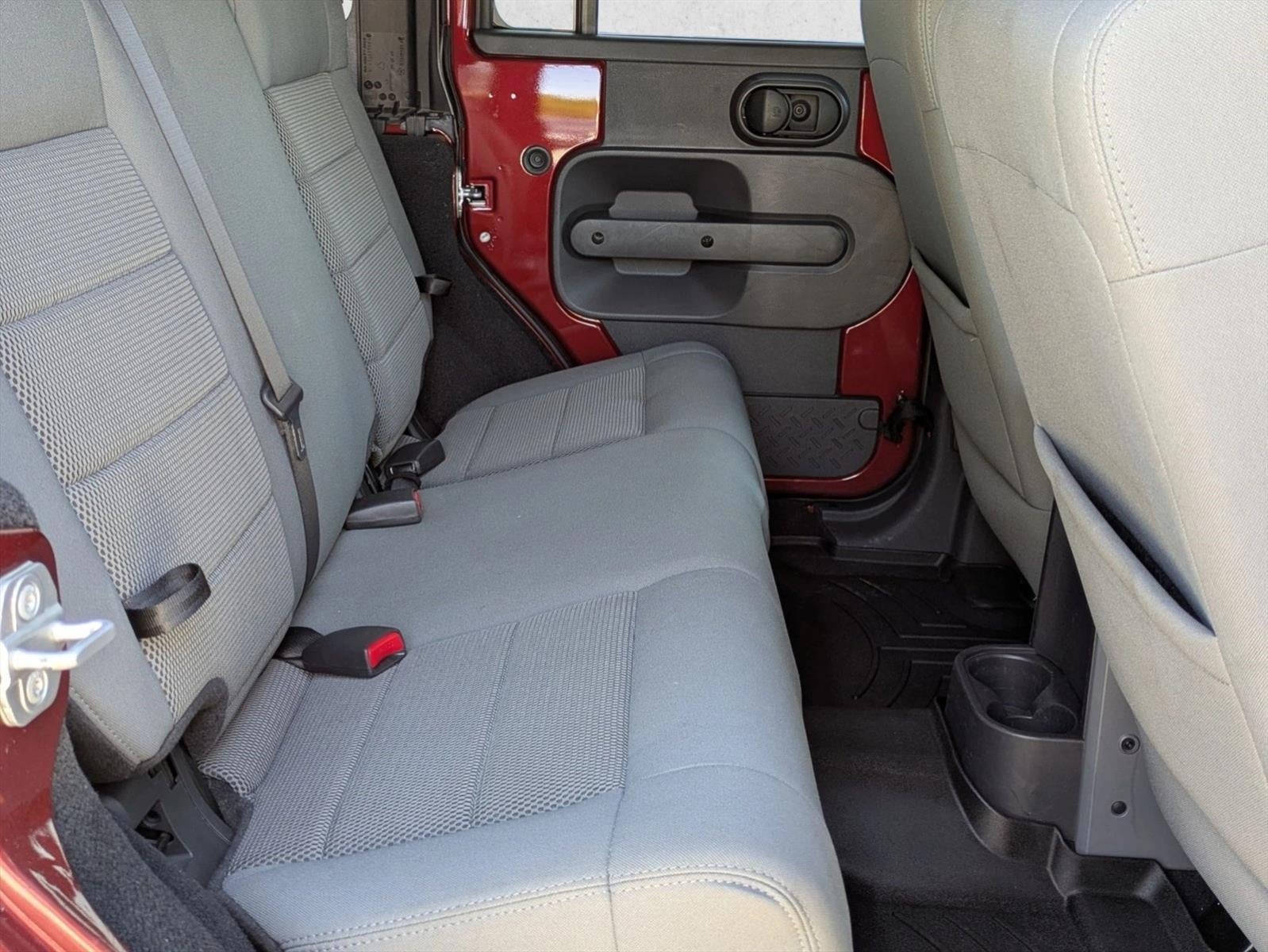2009 Jeep Wrangler Unlimited 4WD 4dr Sahara