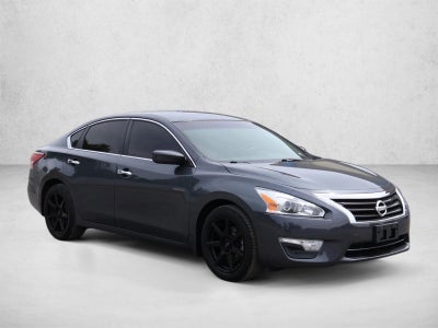 2013 Nissan Altima 4dr Sdn I4 2.5 SV
