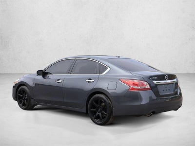 2013 Nissan Altima 4dr Sdn I4 2.5 SV