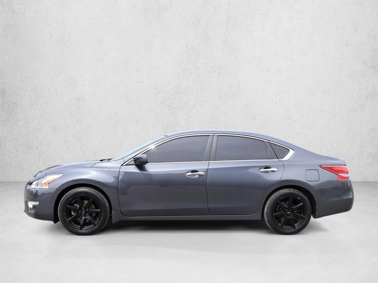 2013 Nissan Altima 4dr Sdn I4 2.5 SV