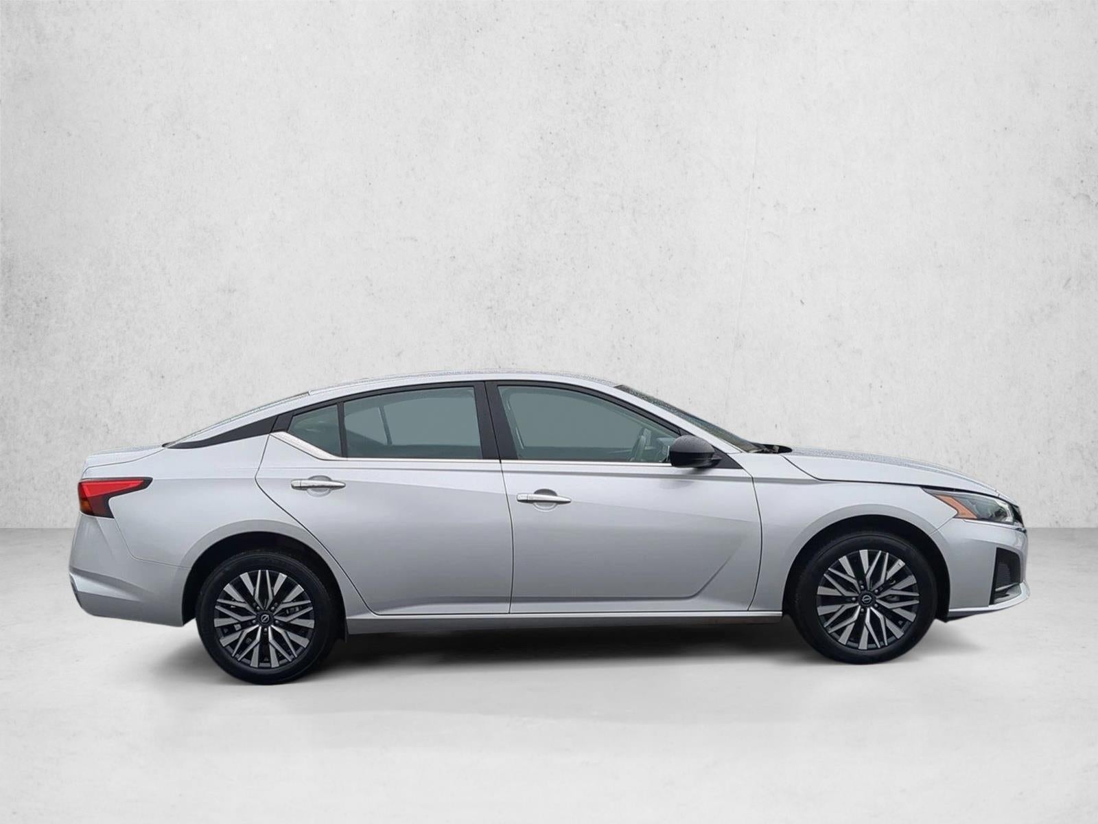 2025 Nissan Altima SV AWD