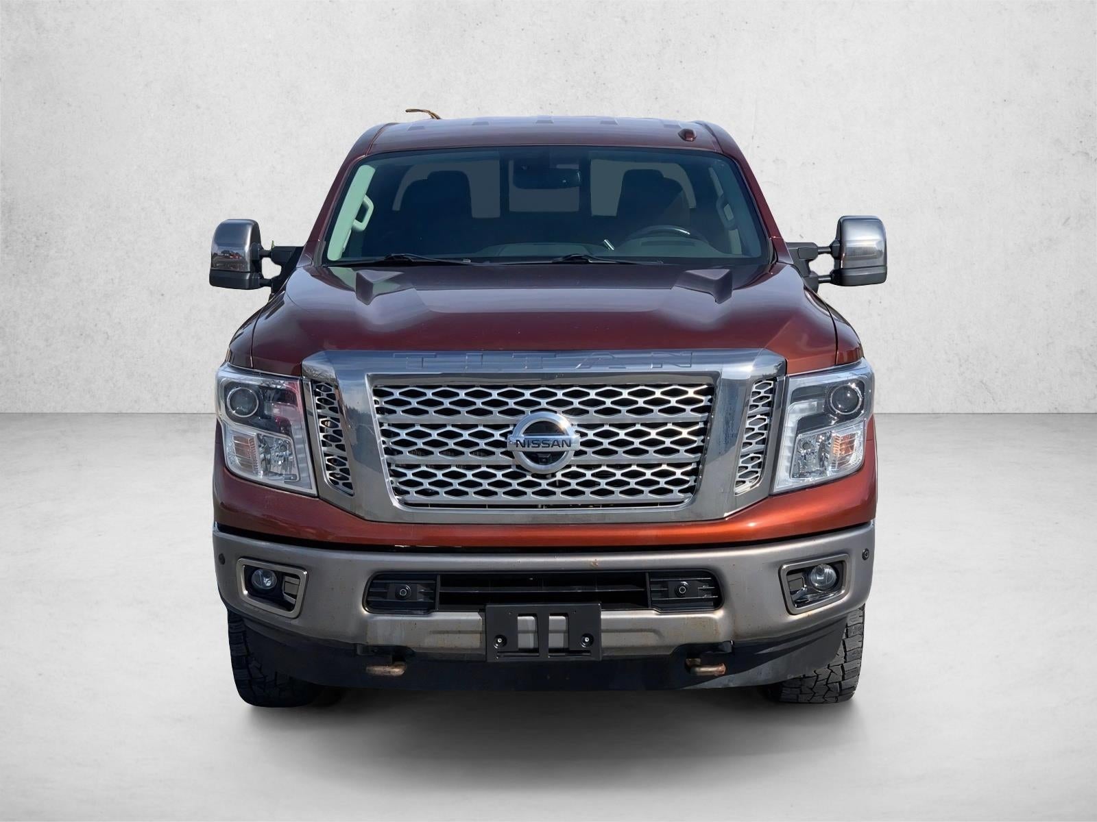 2017 Nissan Titan XD 4x4 Gas Crew Cab Platinum Reserve