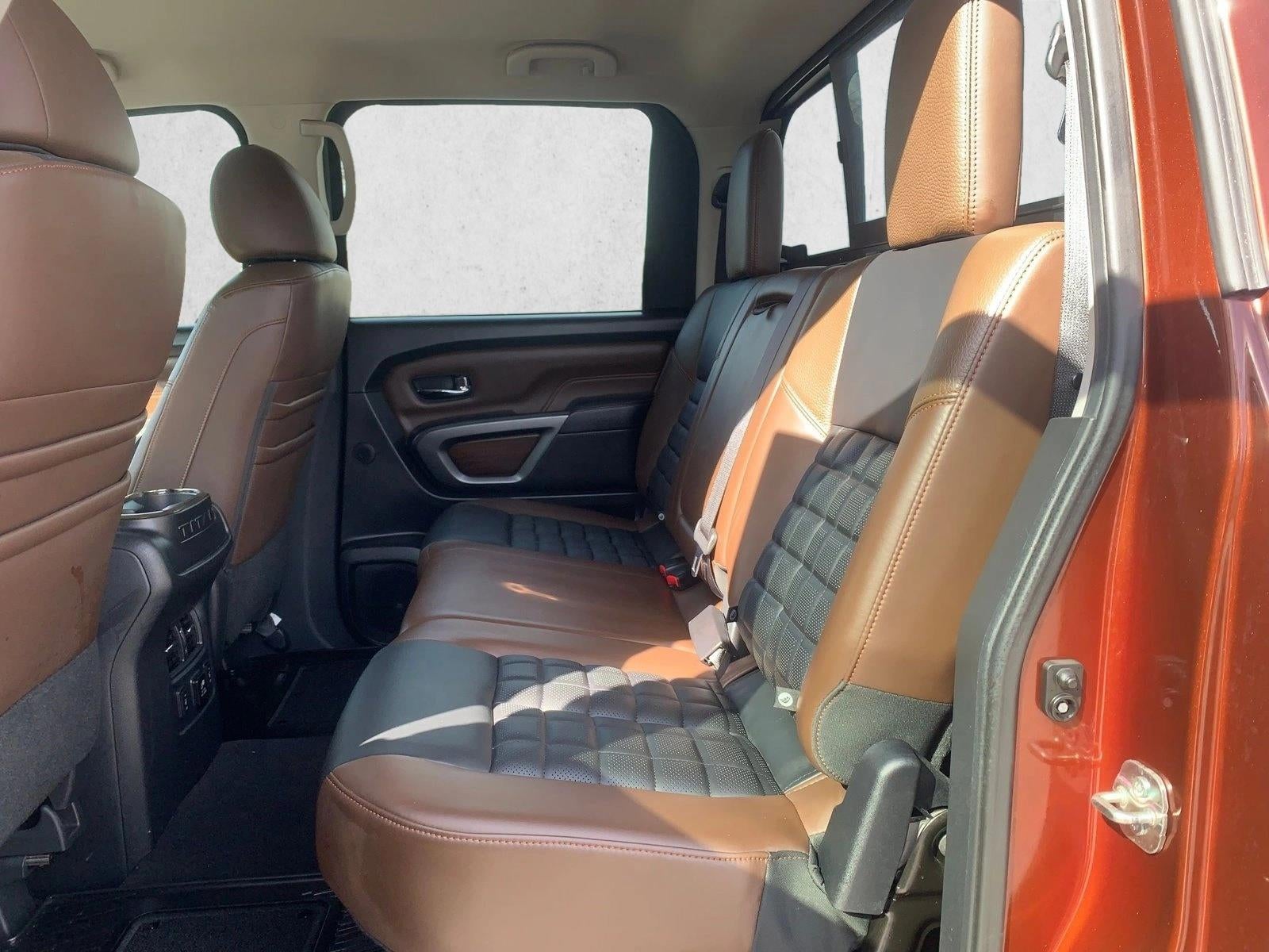 2017 Nissan Titan XD 4x4 Gas Crew Cab Platinum Reserve