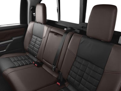 2017 Nissan Titan XD 4x4 Gas Crew Cab Platinum Reserve