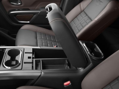 2017 Nissan Titan XD 4x4 Gas Crew Cab Platinum Reserve