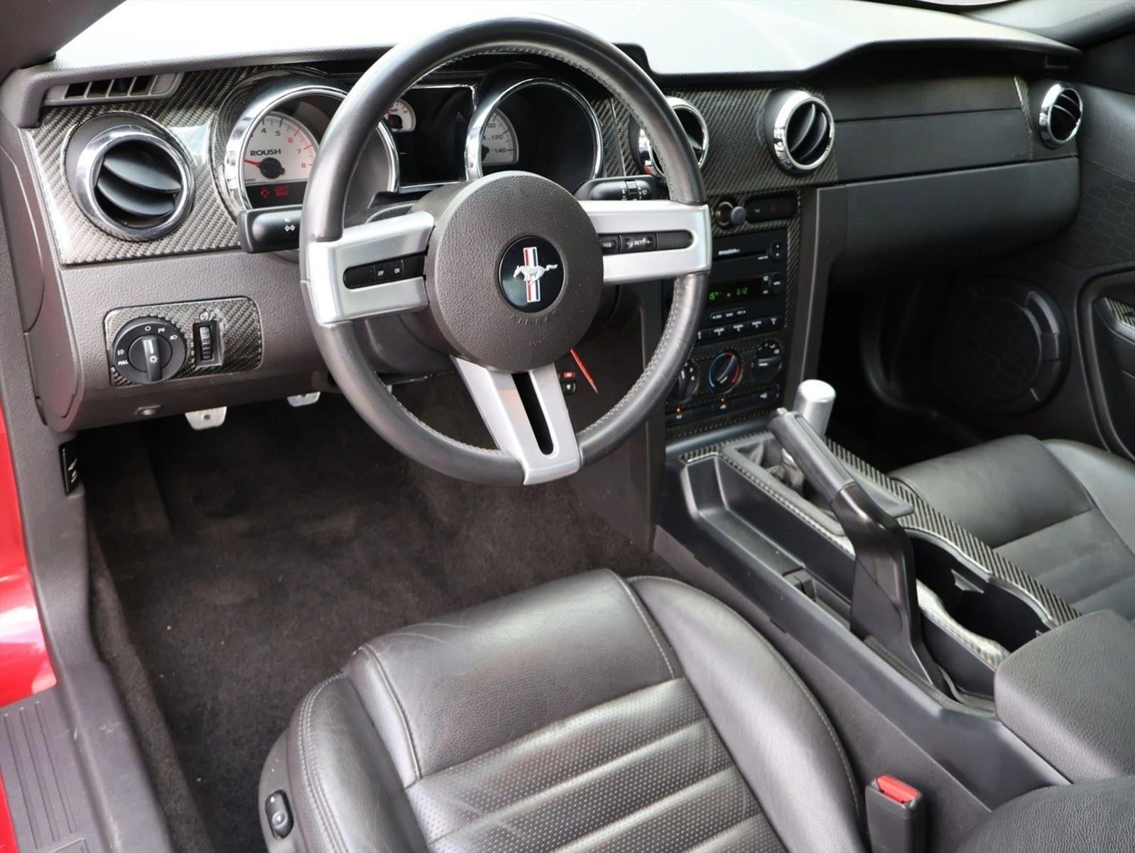 2006 Ford Mustang 2dr Cpe GT Deluxe
