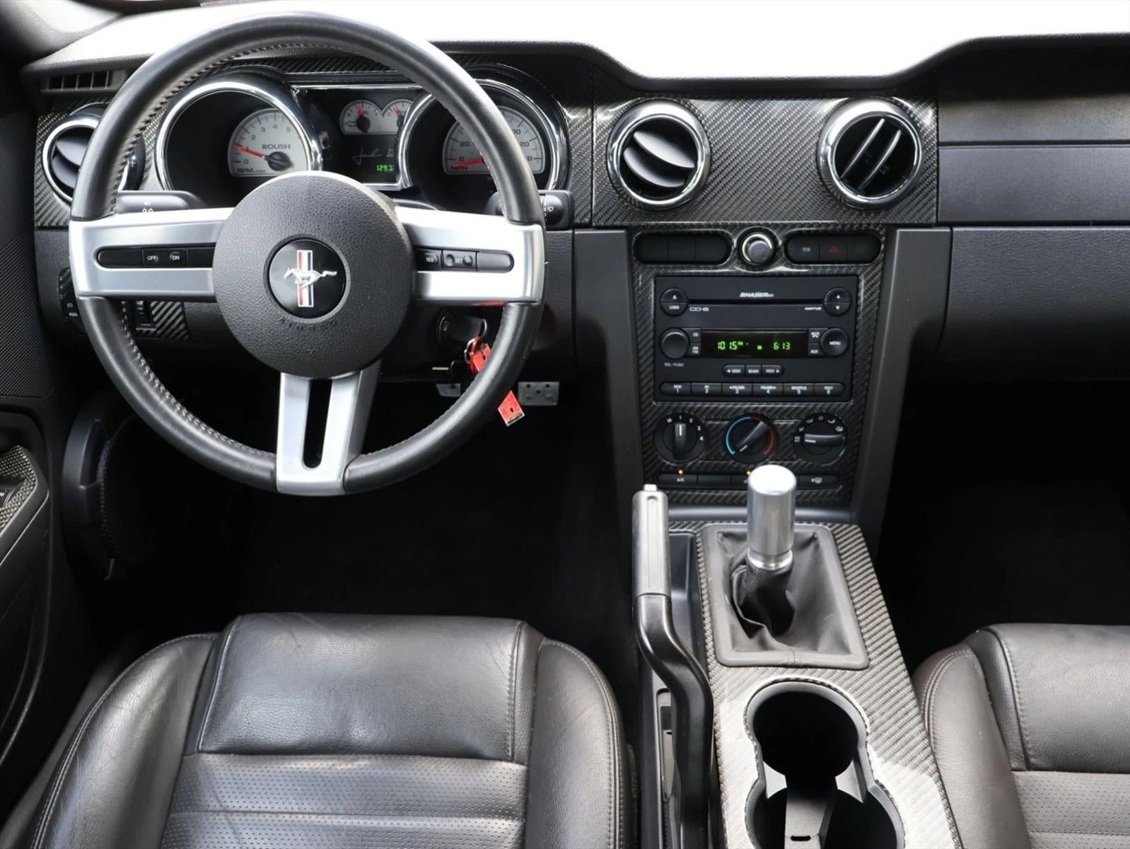 2006 Ford Mustang 2dr Cpe GT Deluxe