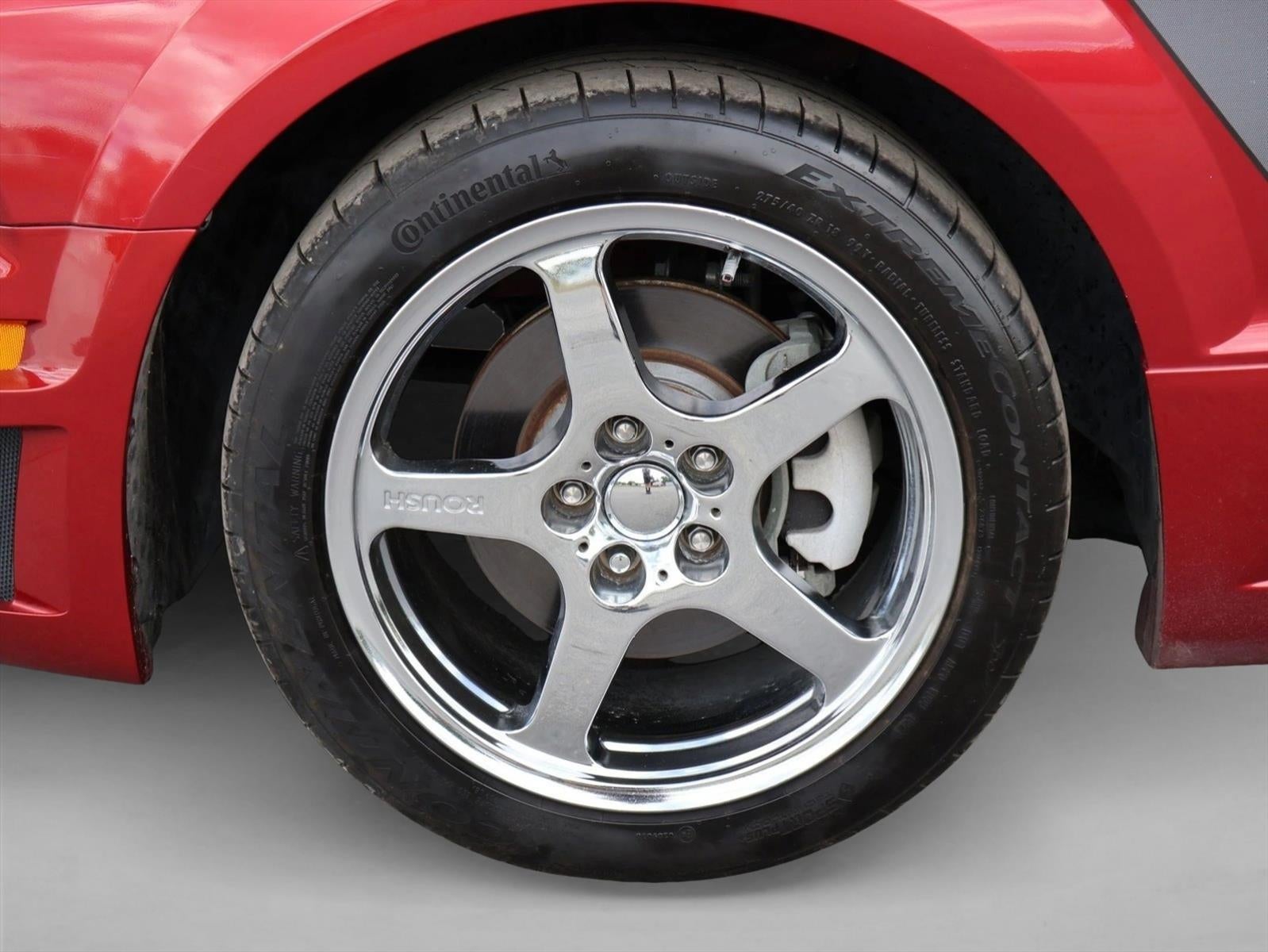 2006 Ford Mustang 2dr Cpe GT Deluxe