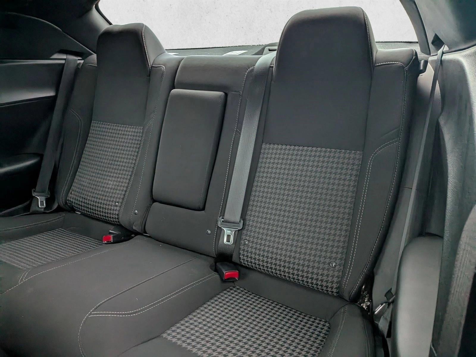 2016 Dodge Challenger 2dr Cpe R/T