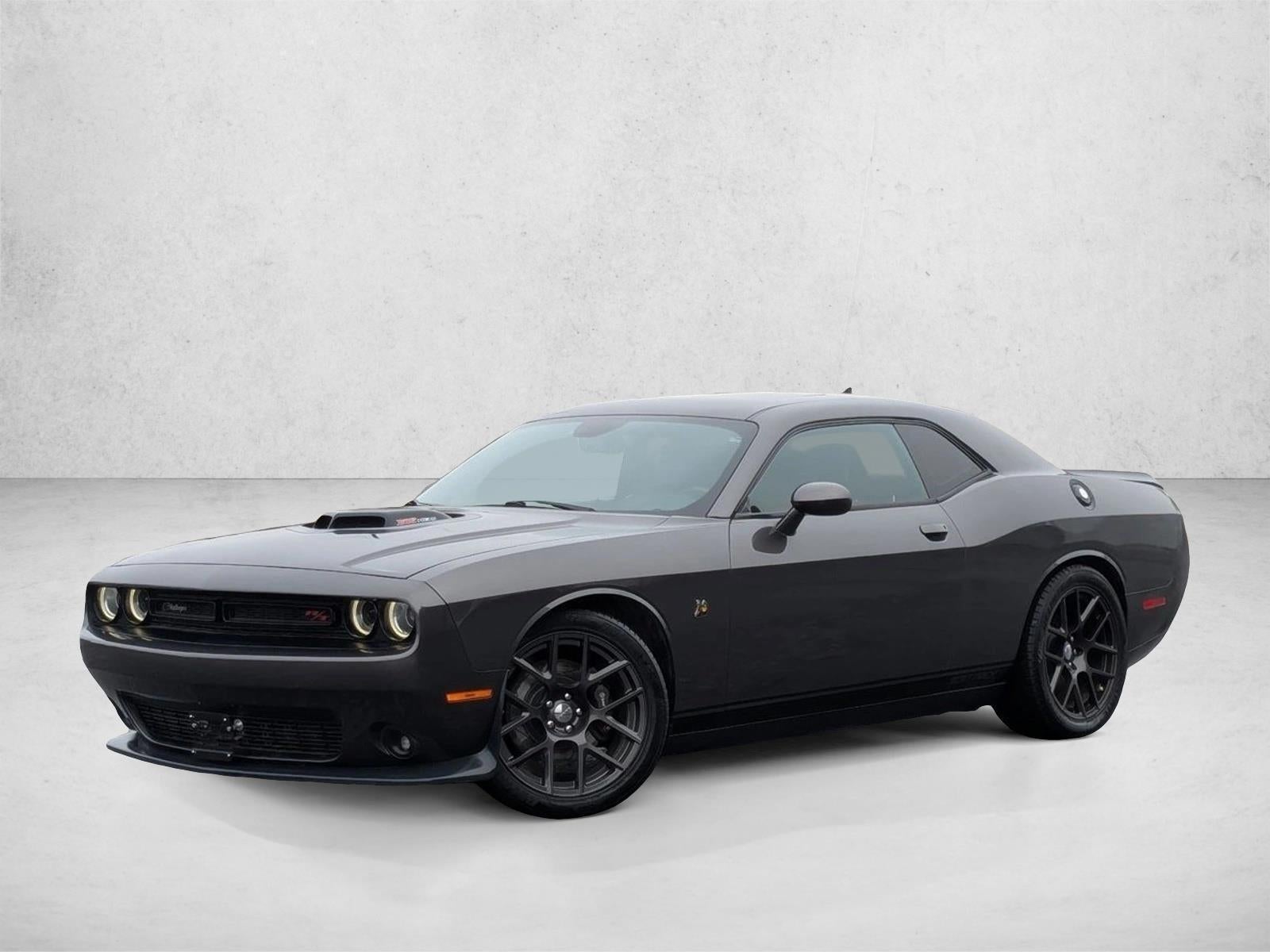 2016 Dodge Challenger 2dr Cpe 392 Hemi Scat Pack Shaker