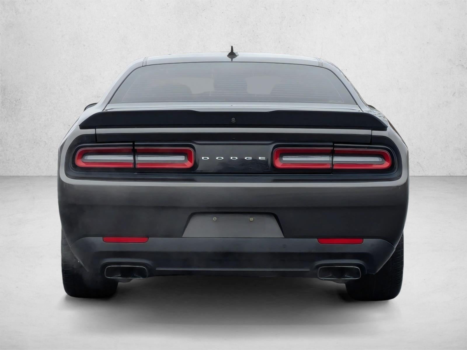 2016 Dodge Challenger 2dr Cpe 392 Hemi Scat Pack Shaker