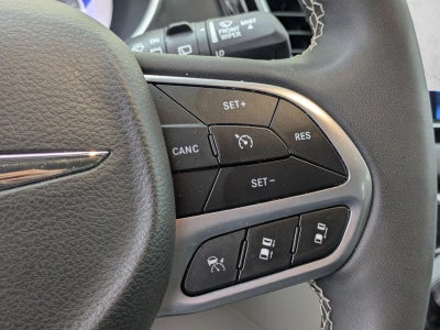 2024 Chrysler Pacifica Touring L FWD